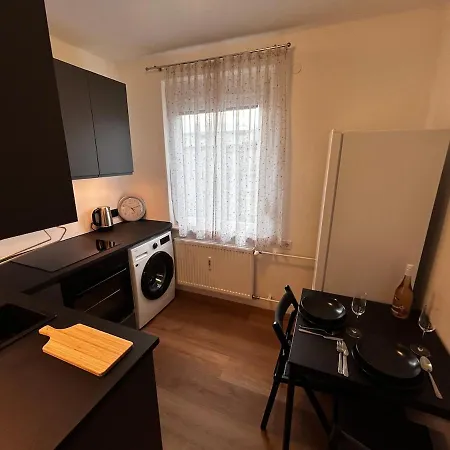 Appartement Ruhige, Klimatisierte Nahe Zentrum & Bahnhof *