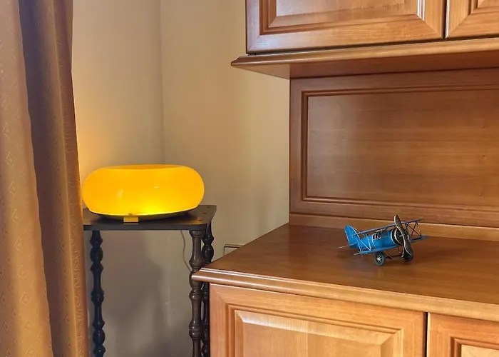 Ruhige, Klimatisierte Nahe Zentrum & Bahnhof Appartement *